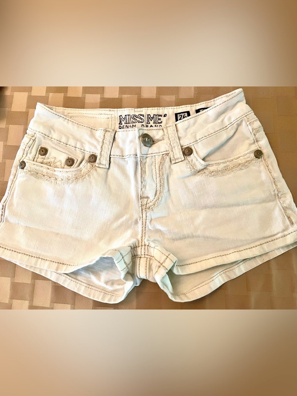 Miss Me Cream Denim Irene Jean Shorts 26